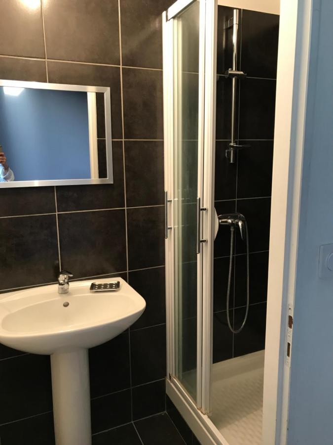 Chambre Independante Avec Sdb-Terrasse Privative. Centre Ville Nîmes Eksteriør bilde